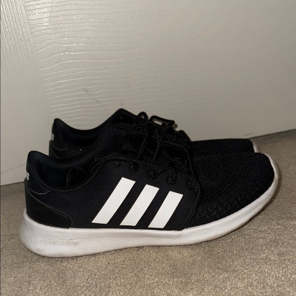 Adidas Black three strike Sneakers 6.5